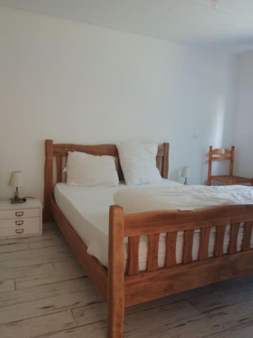 Logement Renove Proche Foret Baud Extérieur photo